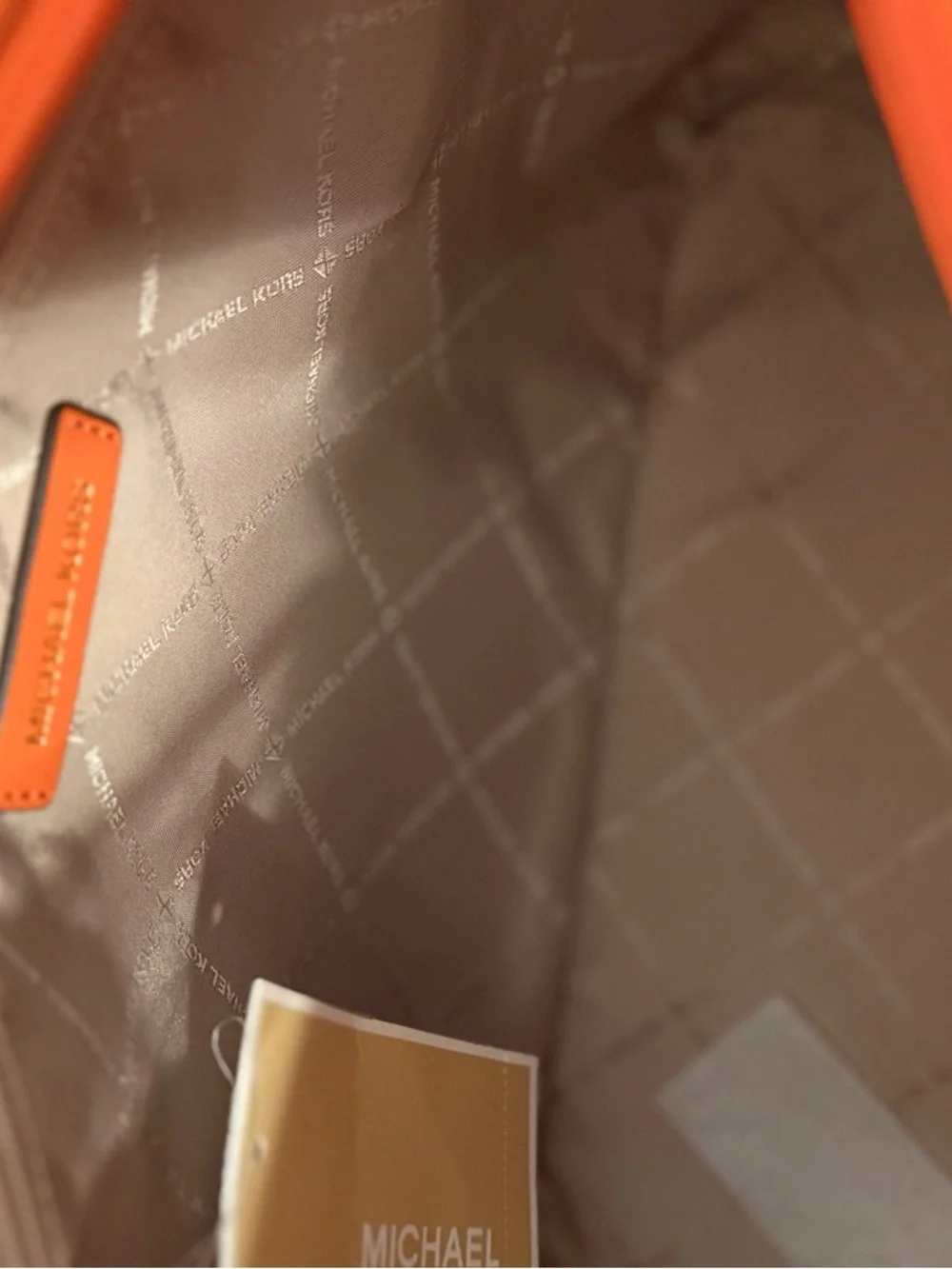 Michael Kors Jet Set Poppy Medium Double Pocket Tote NWT - Picture 10 of 11